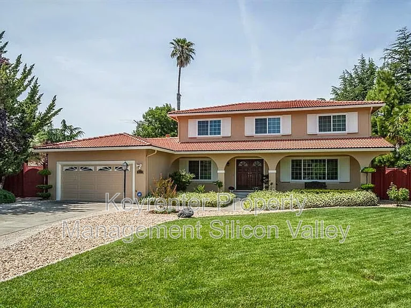 20021 Knollwood Dr - Photo 3 of 22