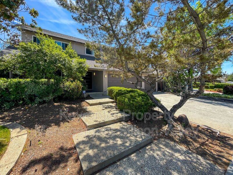 6701 Tannahill Dr - Photo 4 of 44