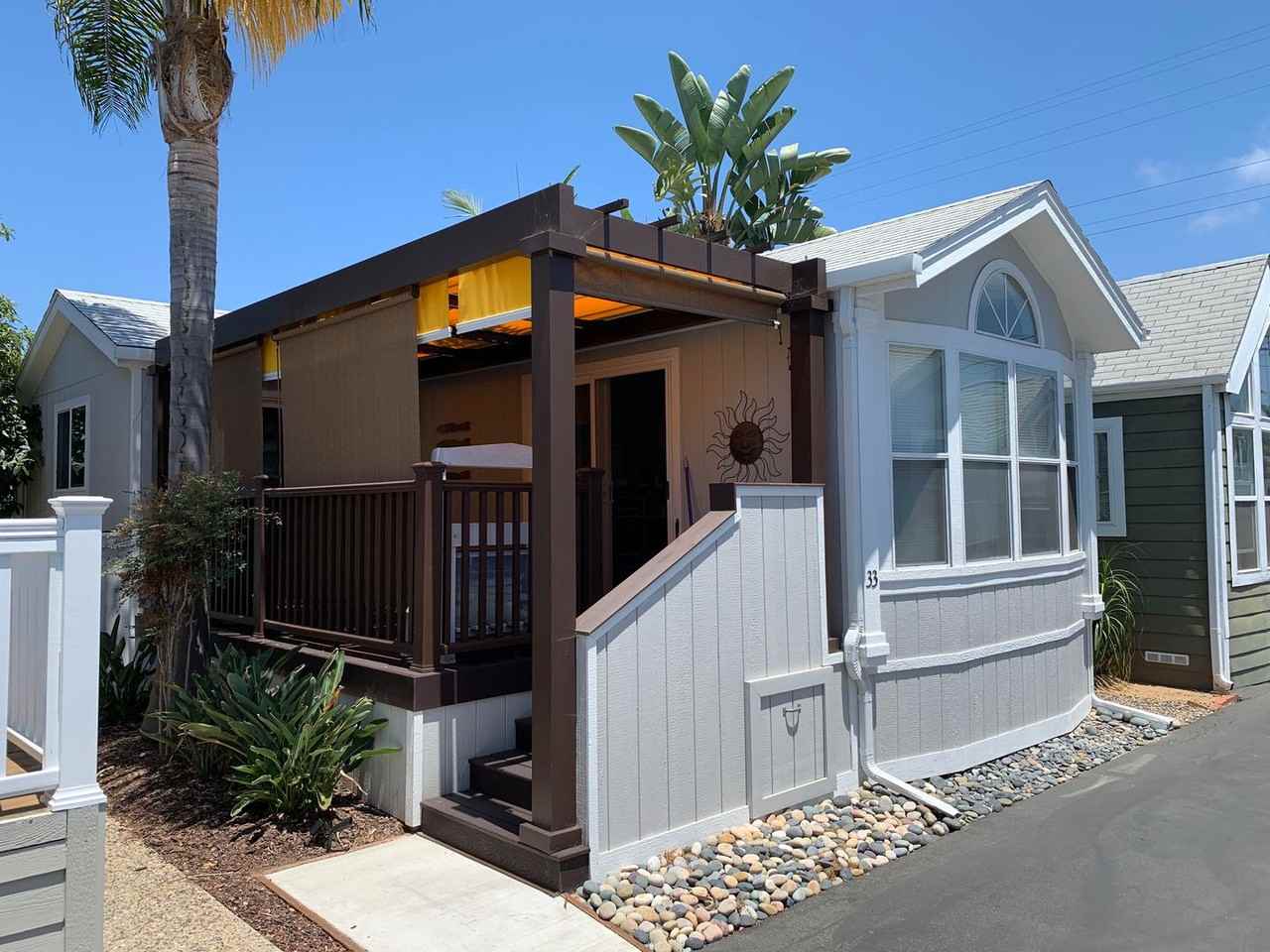 1624 N Coast Highway 101 - Photo 2 of 33