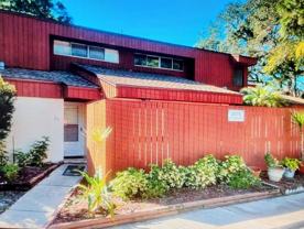2078 Sunset Point Rd - Photo 1 of 1