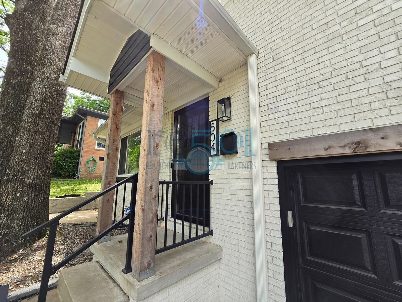 504 Mellon St - Photo 4 of 45