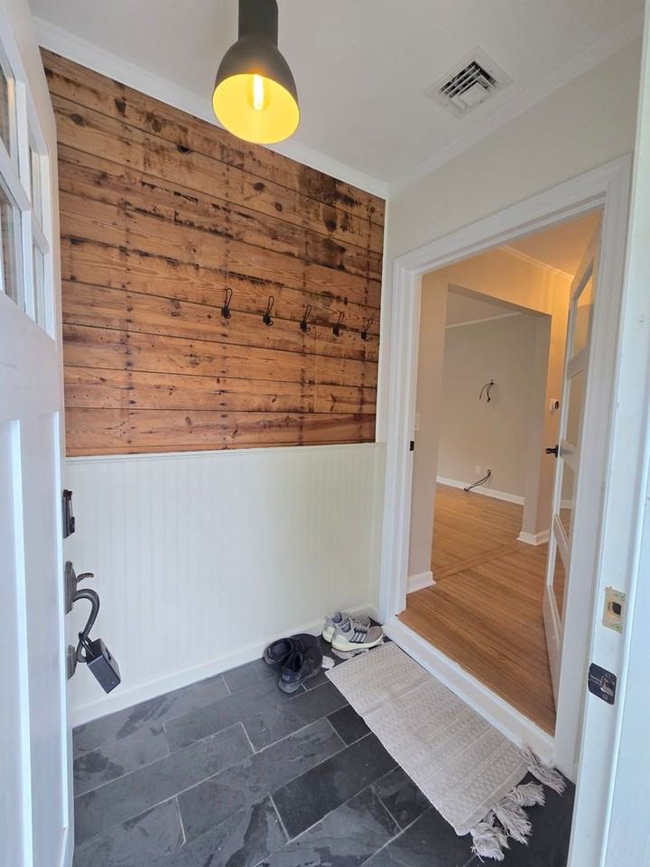 60 Gaywood Ave - Photo 3 of 32