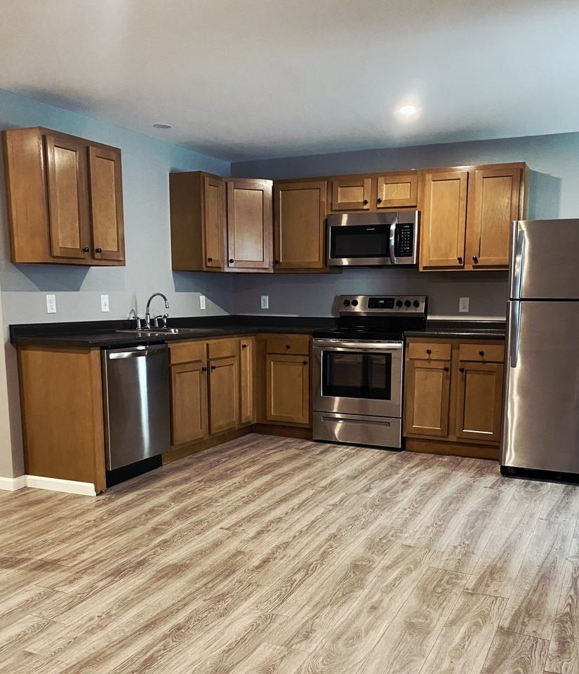 66 South Main Street - Photo 4 of 21