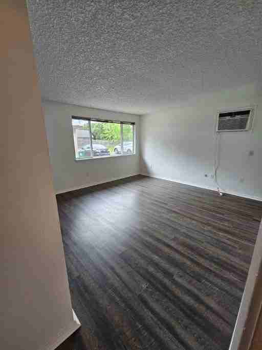 1219 Hanson Avenue - Photo 7 of 21