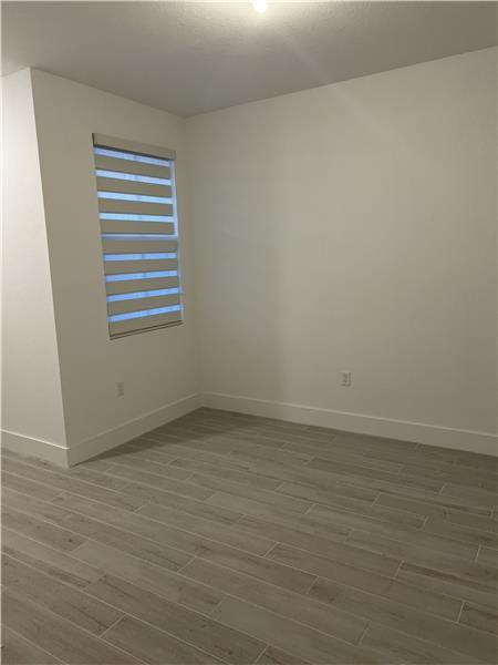 162 SW #179th Ave - Photo 3 of 15