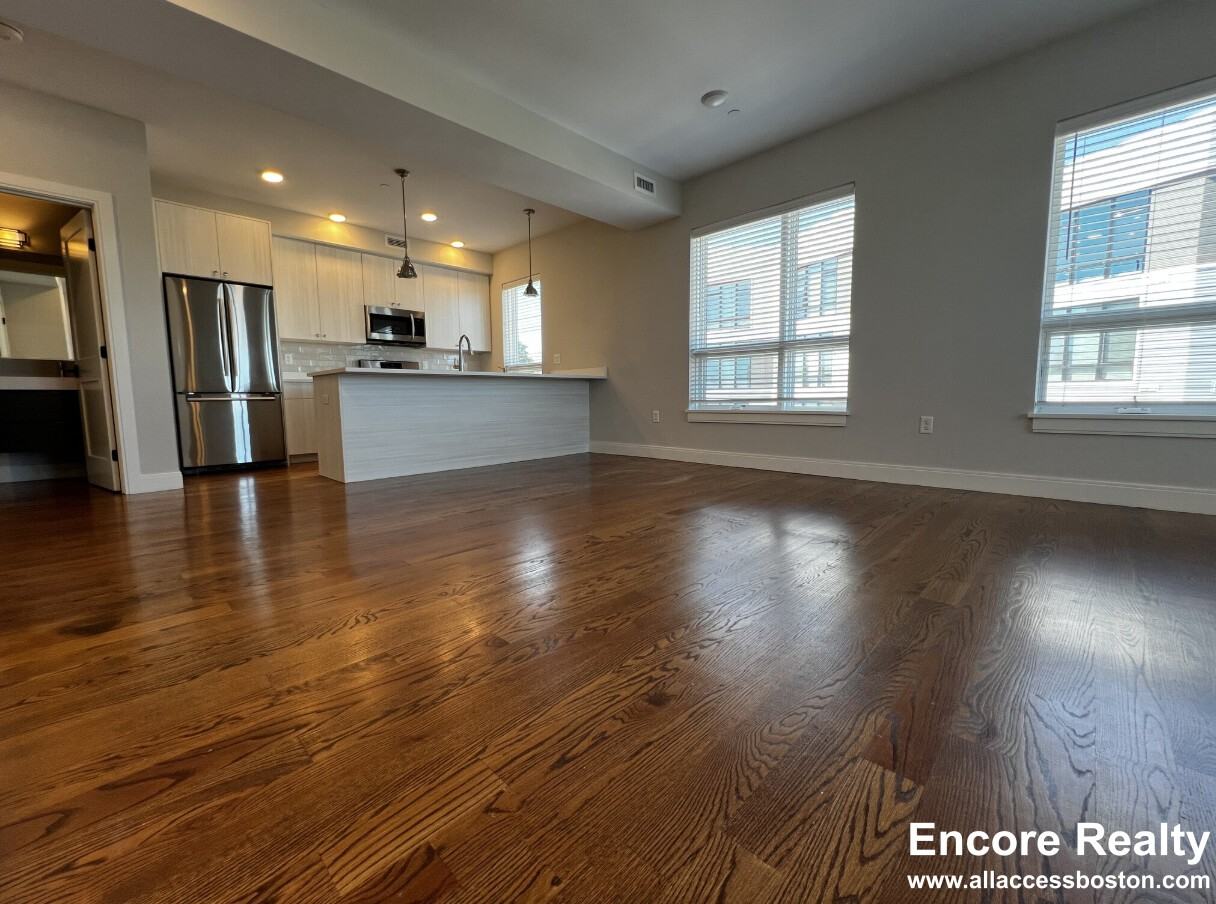 1 Everett St #502 - Photo 2 of 17