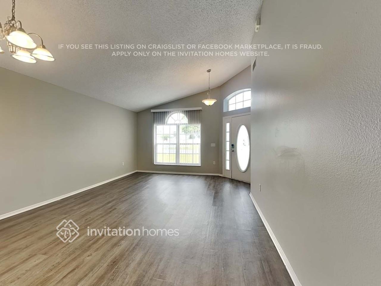 5503 Starling Loop - Photo 3 of 20
