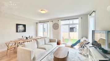 featured image of 770 Maverick Cres