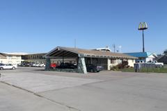 Lamplighter Apartments - Photo 1 of 1