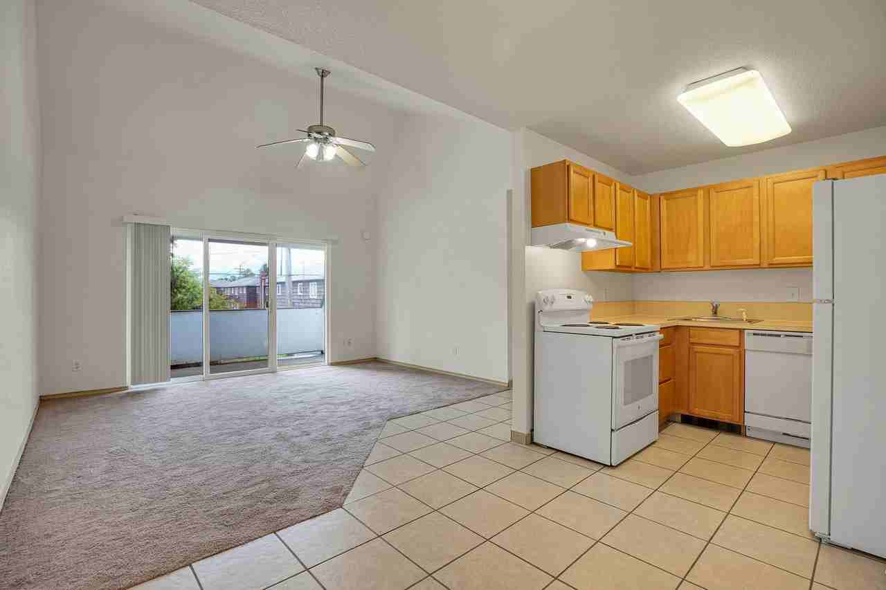 #327 BURNSIDE EAST - Photo 6 of 43