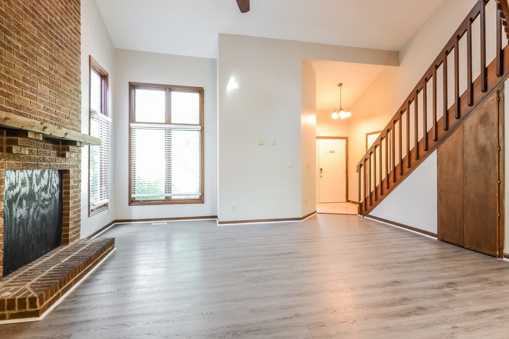 1804 Shorter Ct - Photo 6 of 17