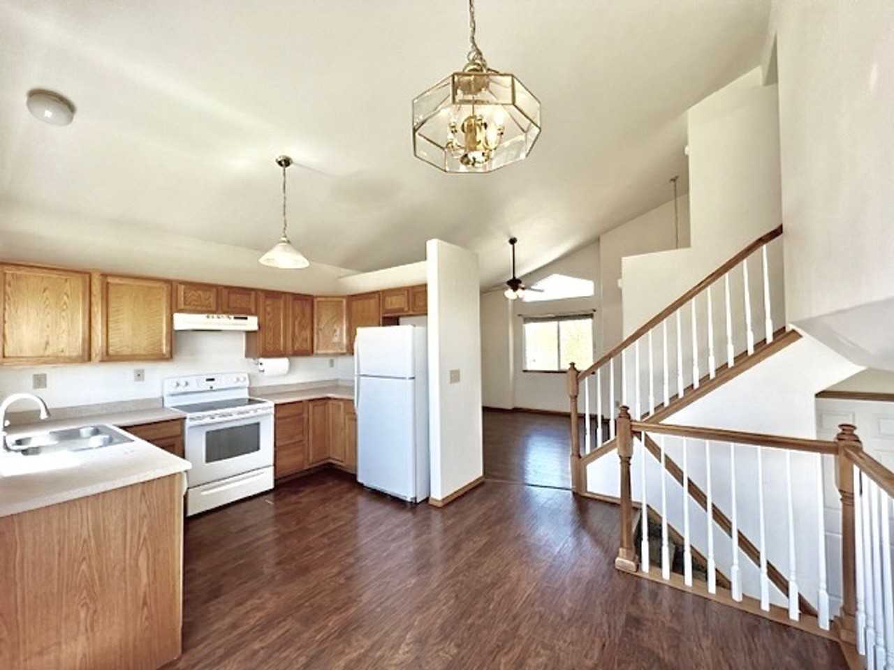 4275 Addax Ct - Photo 7 of 41