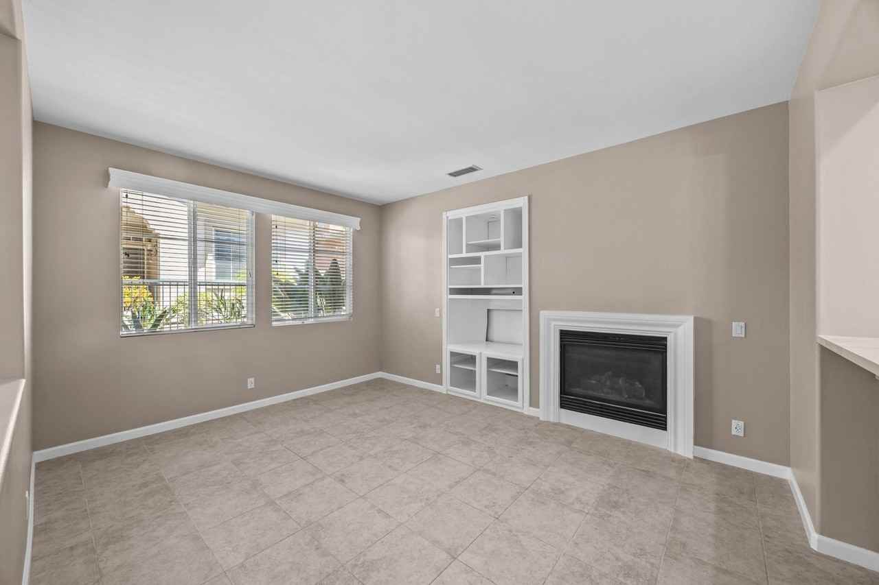 3 Costa Dr - Photo 3 of 37