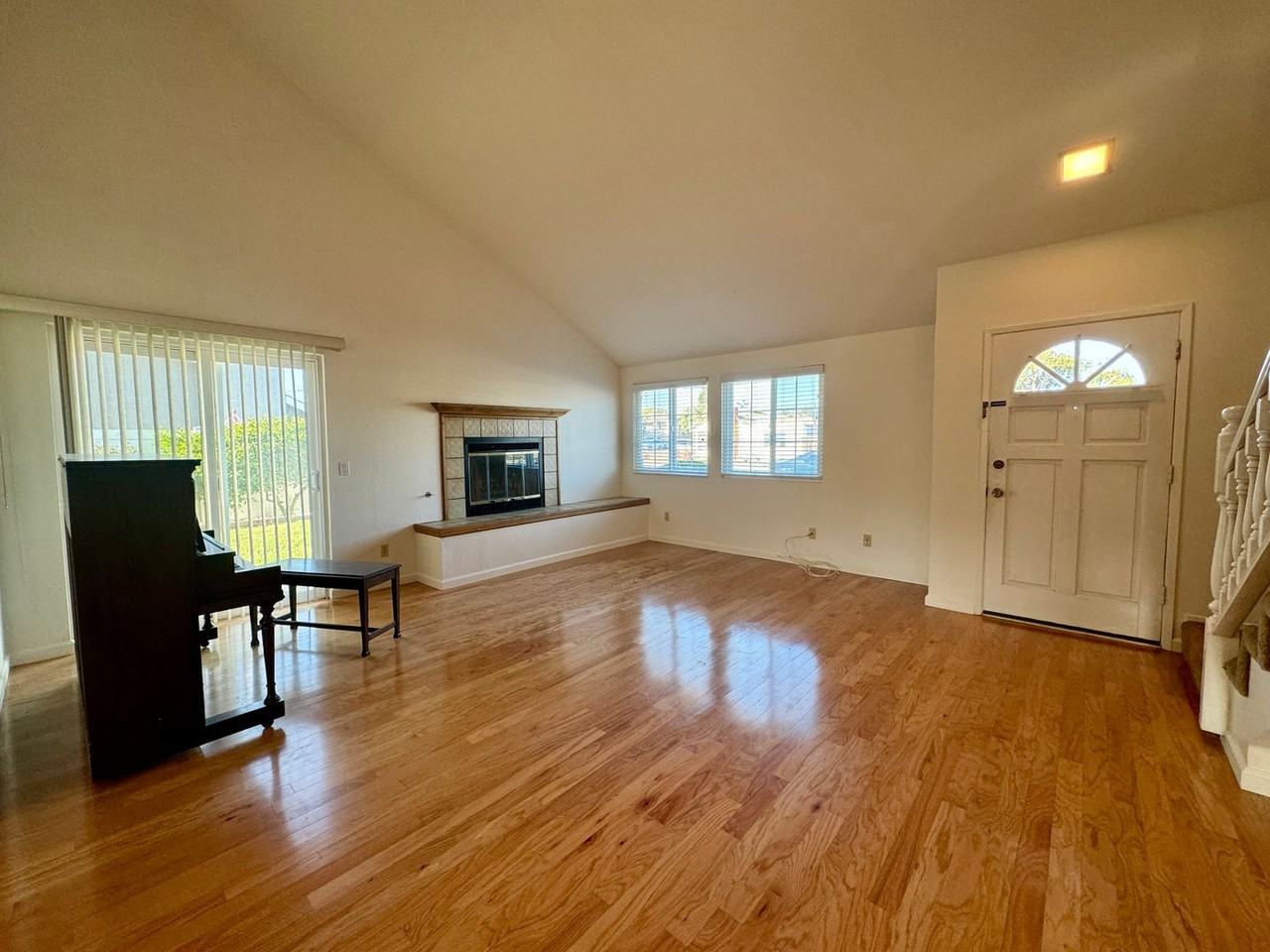 544 S 8th St - Photo 3 of 16