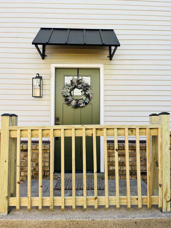 3249 Lakeford Dr - Photo 3 of 12