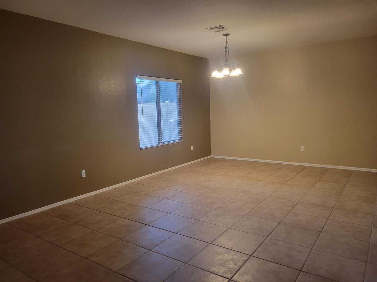 21174 E Prospector Pl - Photo 3 of 30