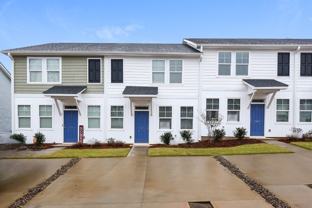 144 144 Valley Creek Dr - Photo 1 of 1