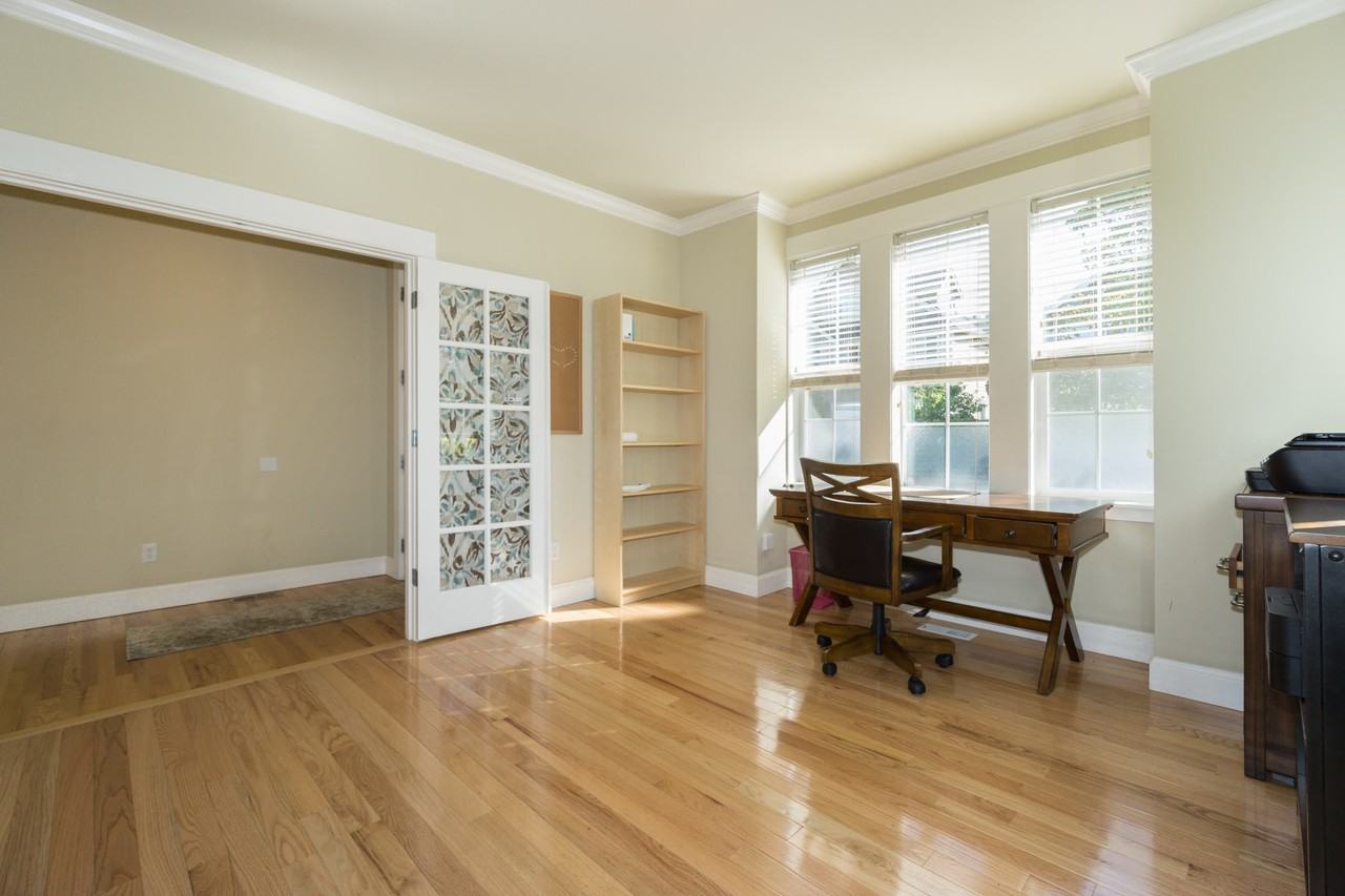 8641 138th Pl Se - Photo 2 of 50