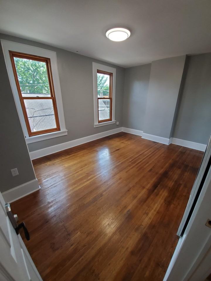 925 Dennison Ave #2 - Photo 6 of 14