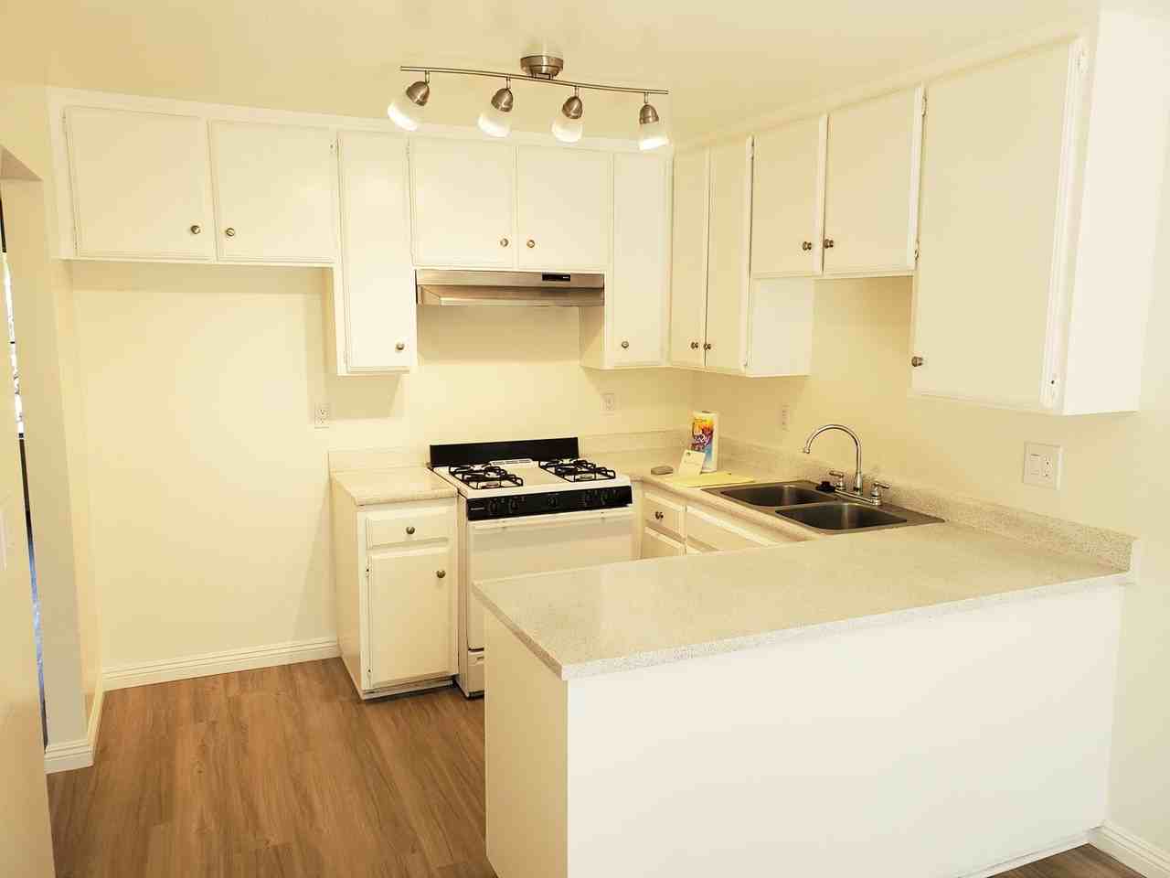 Brittany Apartments - Photo 7 of 35