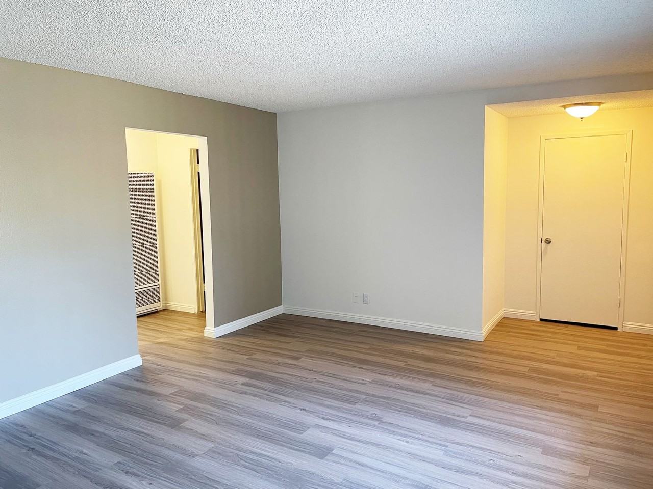 Brittany Apartments - Photo 5 of 29