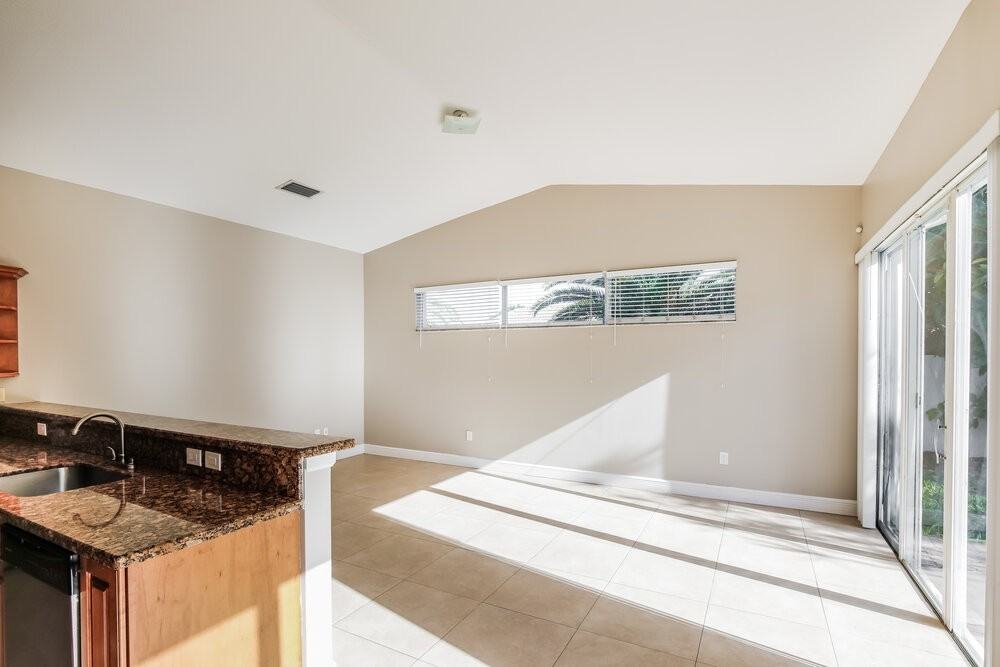 15618 Sw 112th Dr - Photo 6 of 17