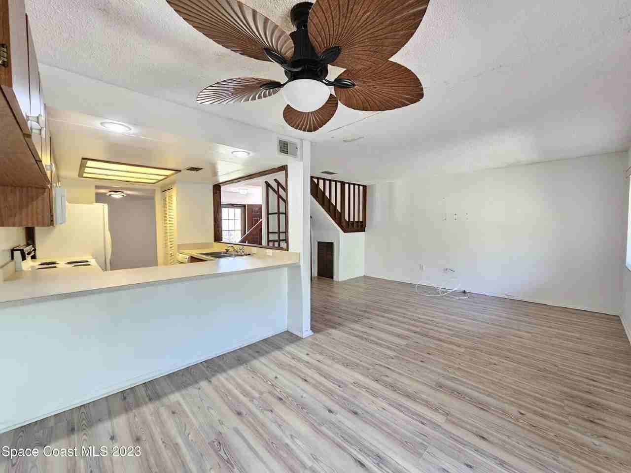8779 Cocoa Ct - Photo 6 of 18