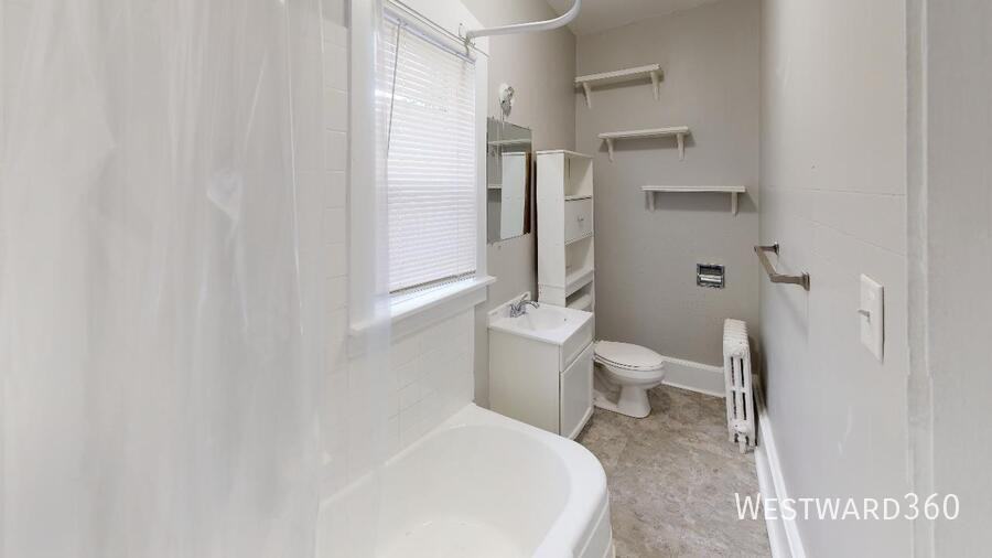 4730 Tod Ave #2R - Photo 2 of 14