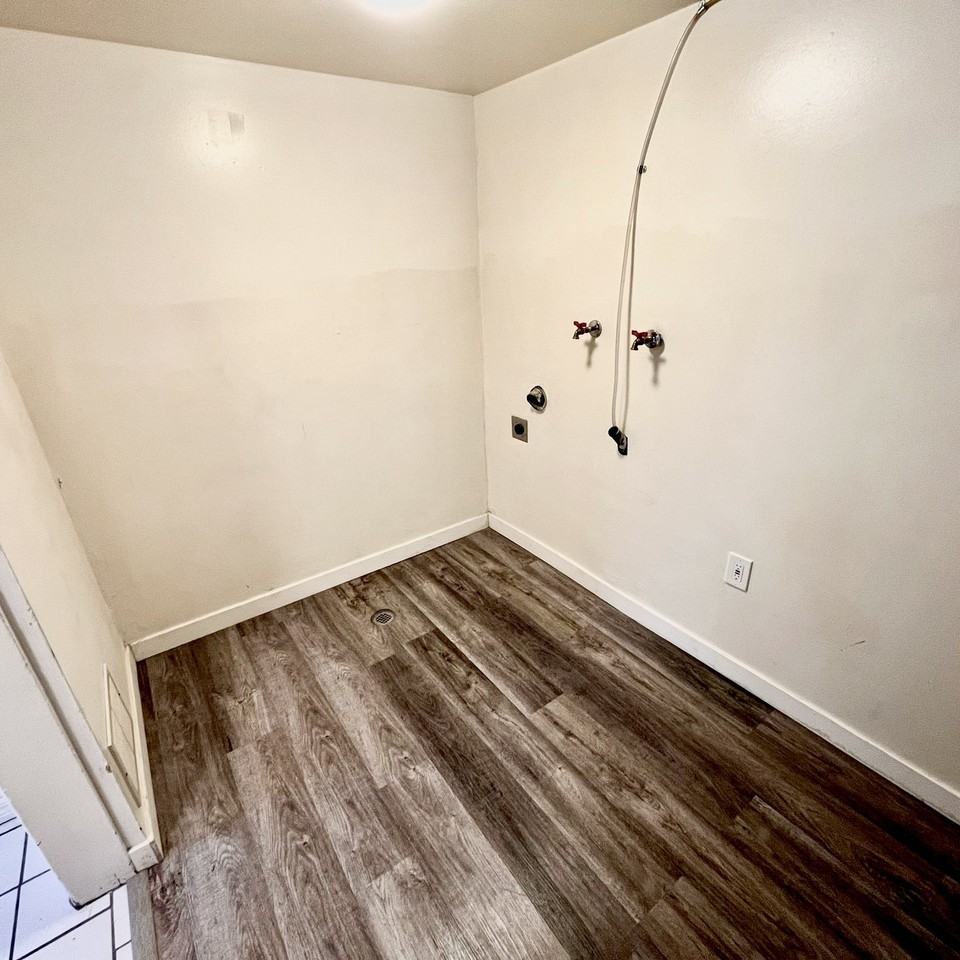 The Park Spring - Photo 2 of 9