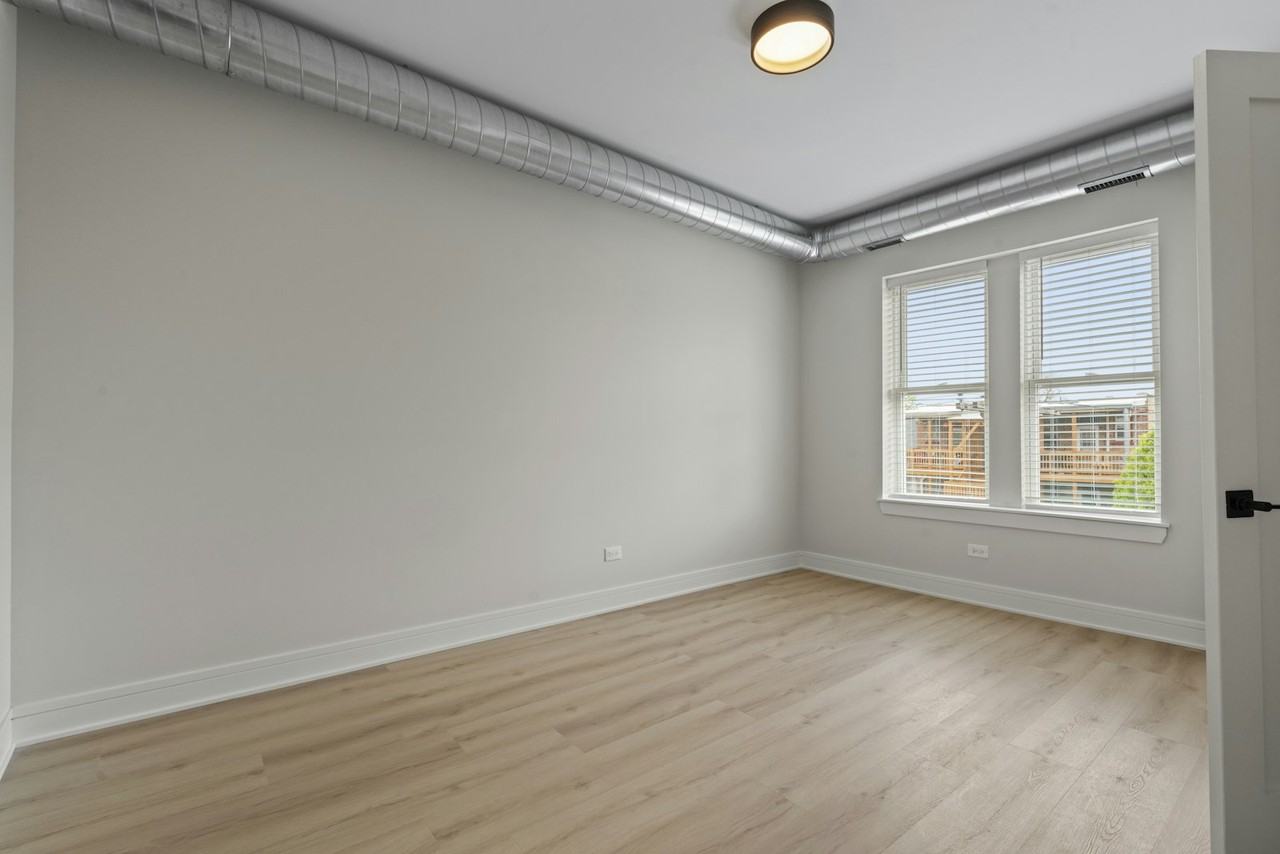 436 South Maple Avenue, Unit 432 - 201 - Photo 3 of 18