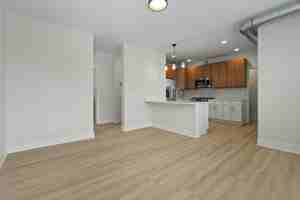 featured image of 432 S Maple Ave