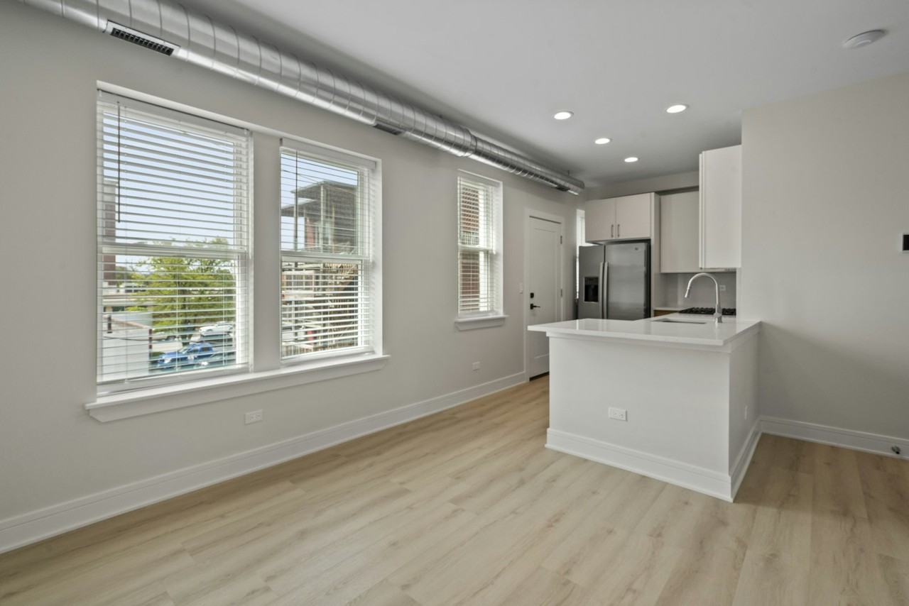 436 South Maple Avenue, Unit 434-201 - Photo 7 of 18