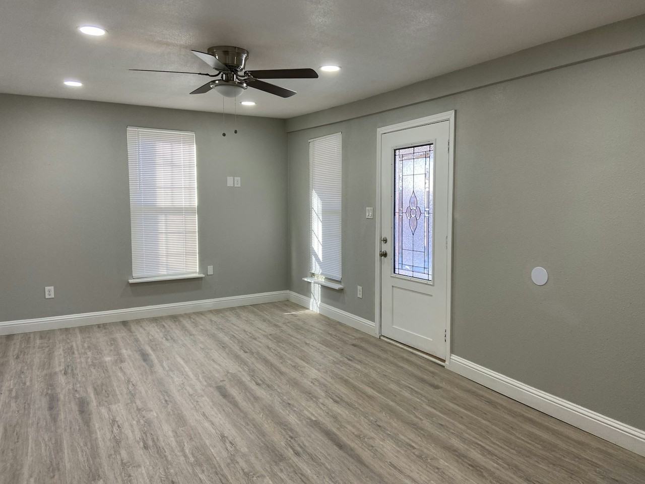 510 Greenwood Street - Photo 5 of 31