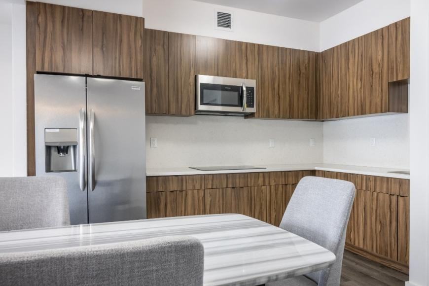 2406 Hoffman Street - Photo 2 of 10