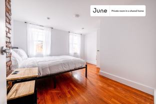 255 Evergreen Ave #B - Photo 1 of 1