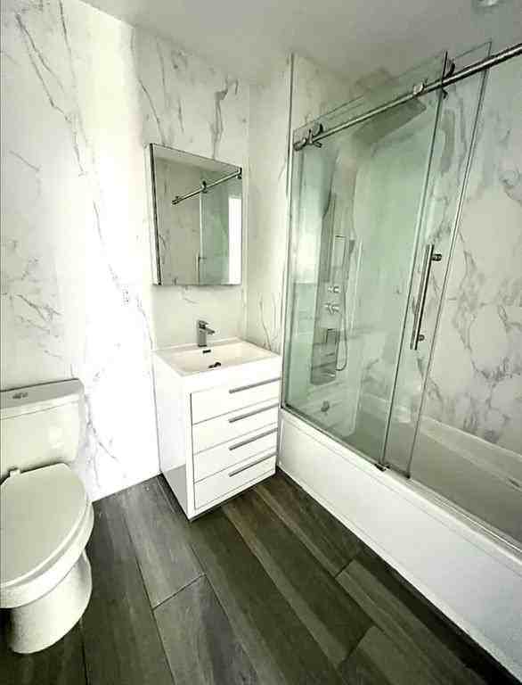 2442 Ocean Avenue - Photo 6 of 10