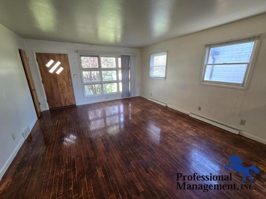 14 Avenue B - Photo 2 of 10