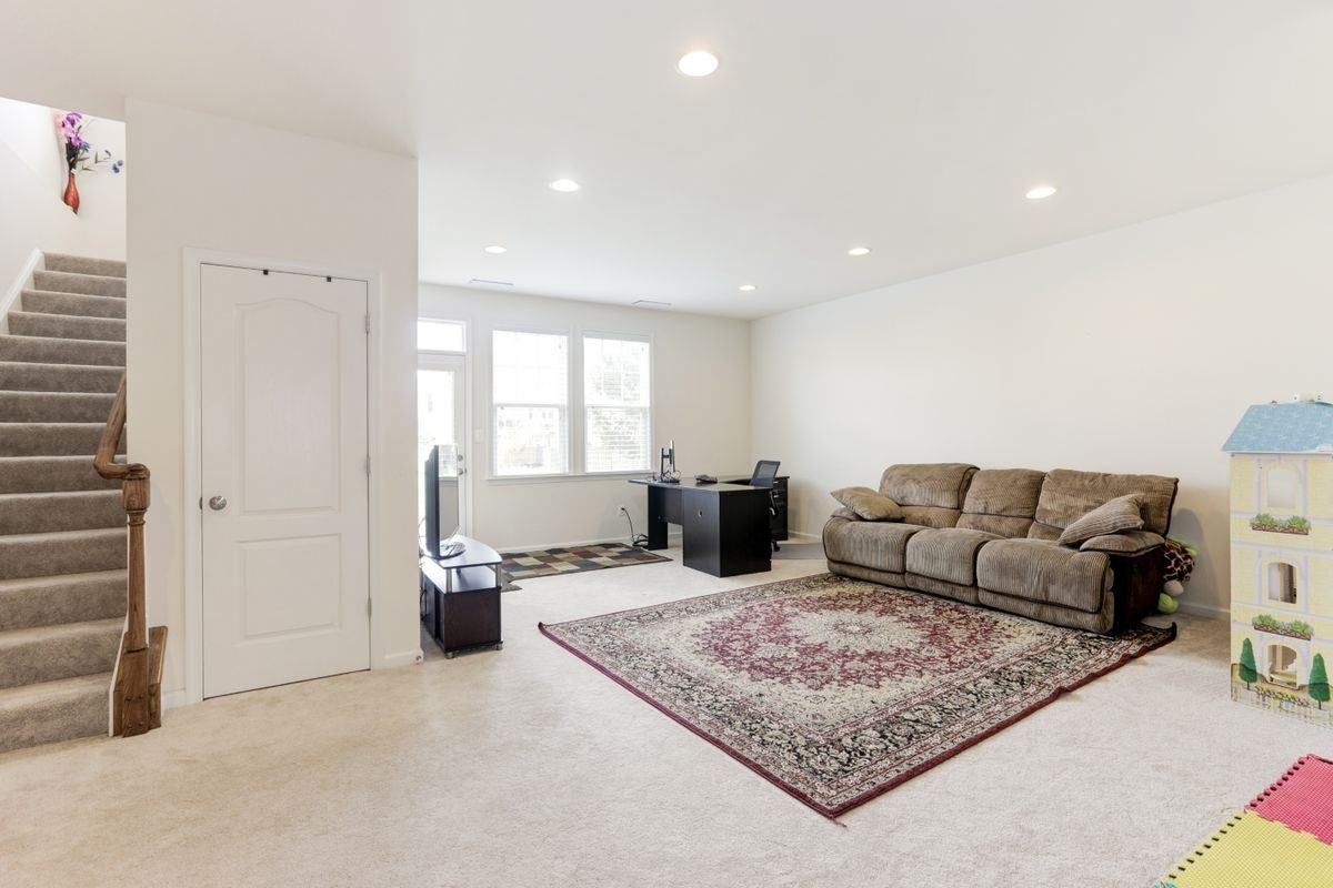 24690 Capecastle Ter - Photo 2 of 21