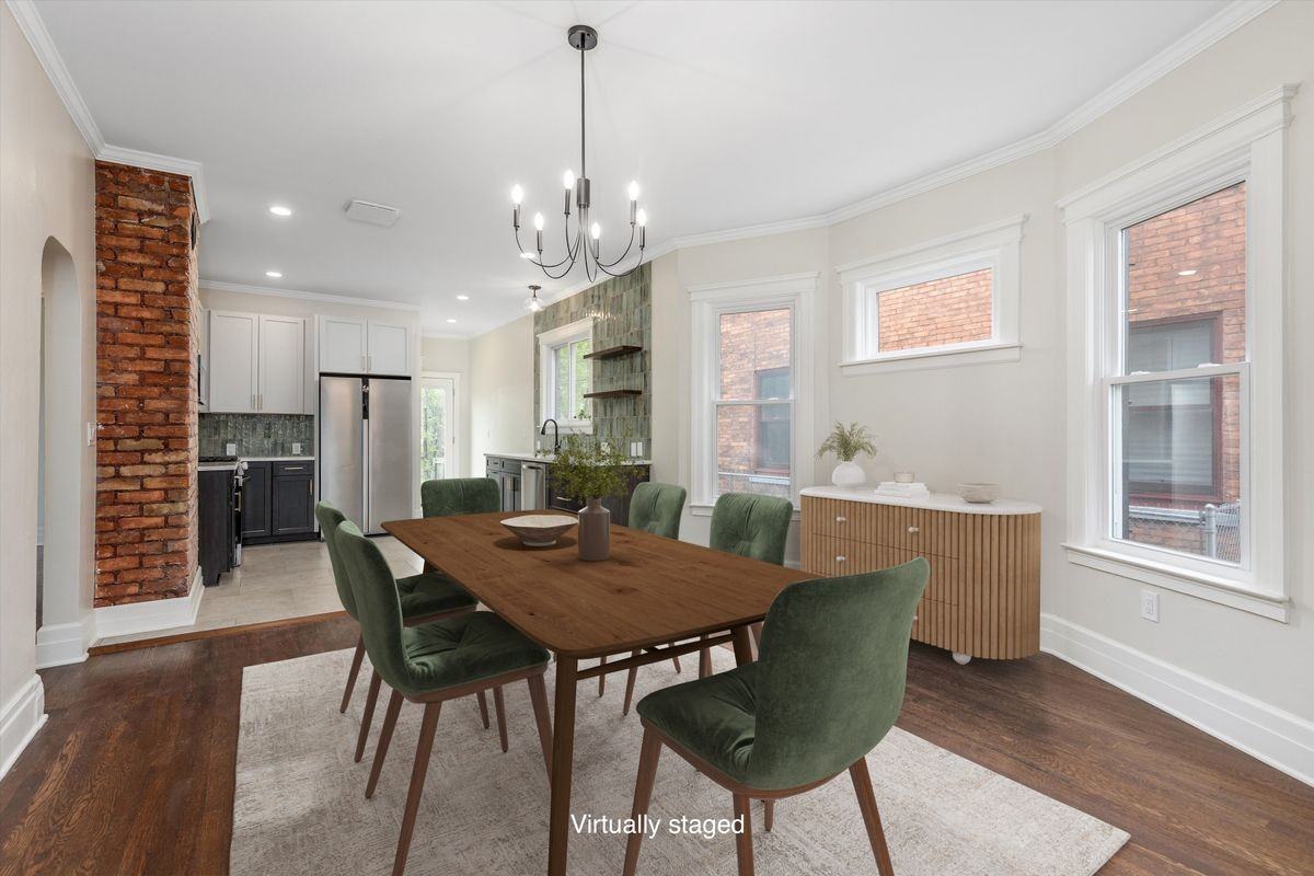 719 Gladstone St - Photo 6 of 14