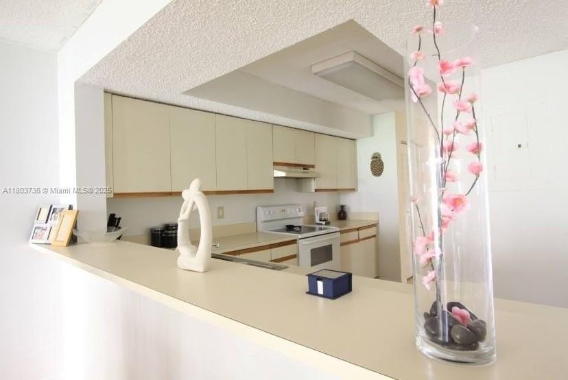 8316 Nw 24th St #8316 - Photo 5 of 17