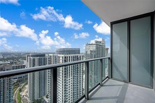 601 Ne 1st Ave #4204 - Photo 1 of 1