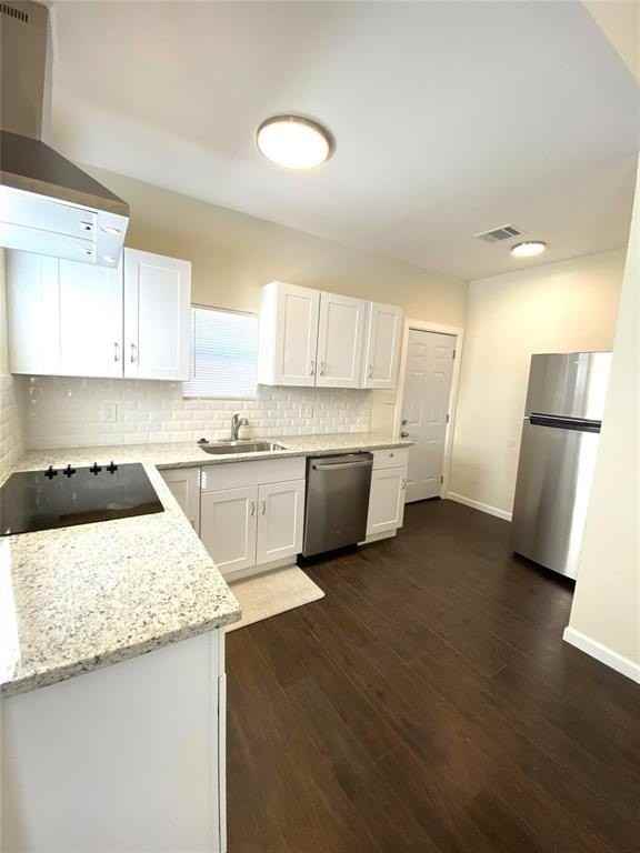 3112 Stonewall St #1 - Photo 2 of 6