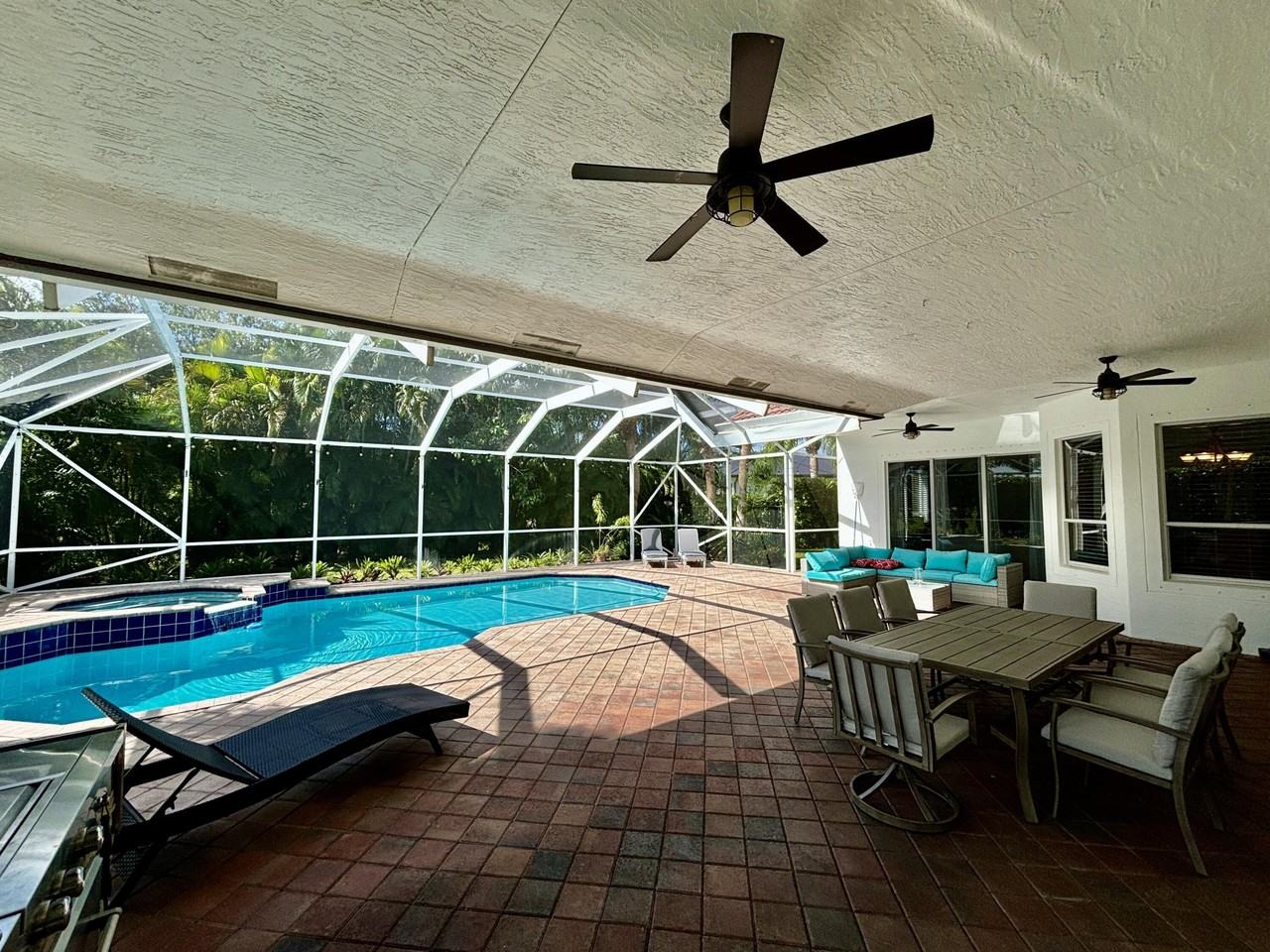 1920 S Club Dr - Photo 3 of 42