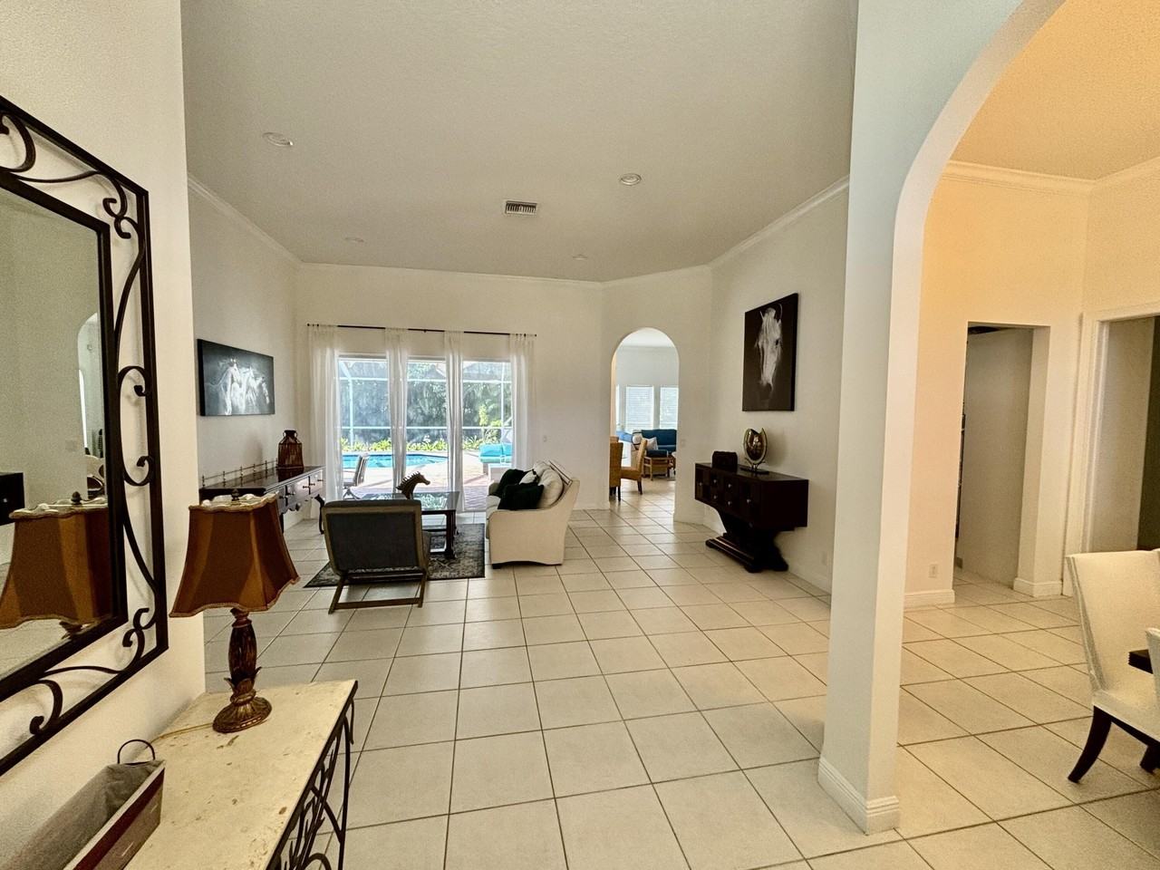 1920 S Club Dr - Photo 7 of 42