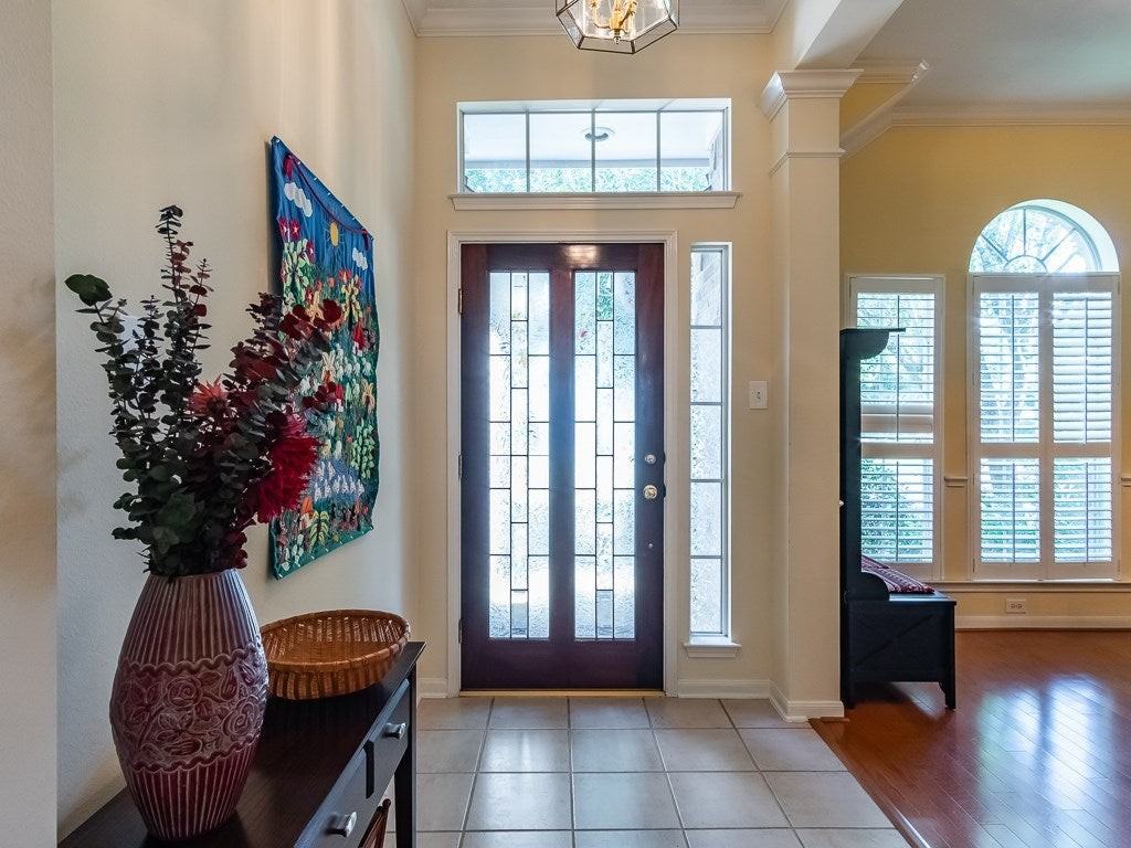 7034 Lawler Rdg - Photo 4 of 21