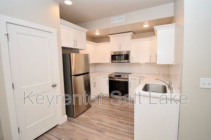 2273 Ws #281 - Photo 2 of 12