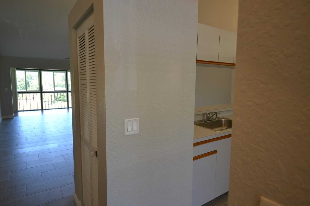 1801 East Lake Rd 9E - Photo 3 of 46