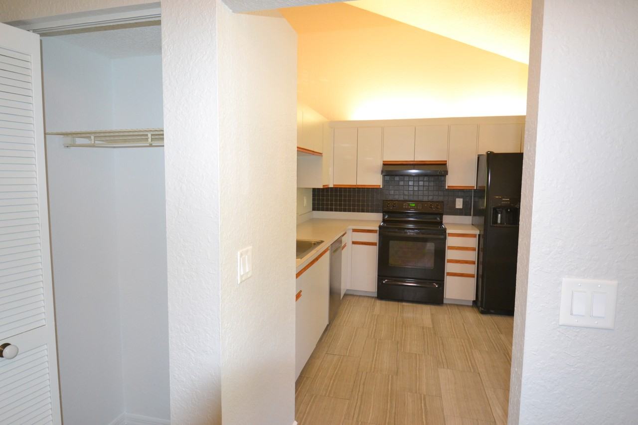 1801 East Lake Rd 9E - Photo 5 of 46