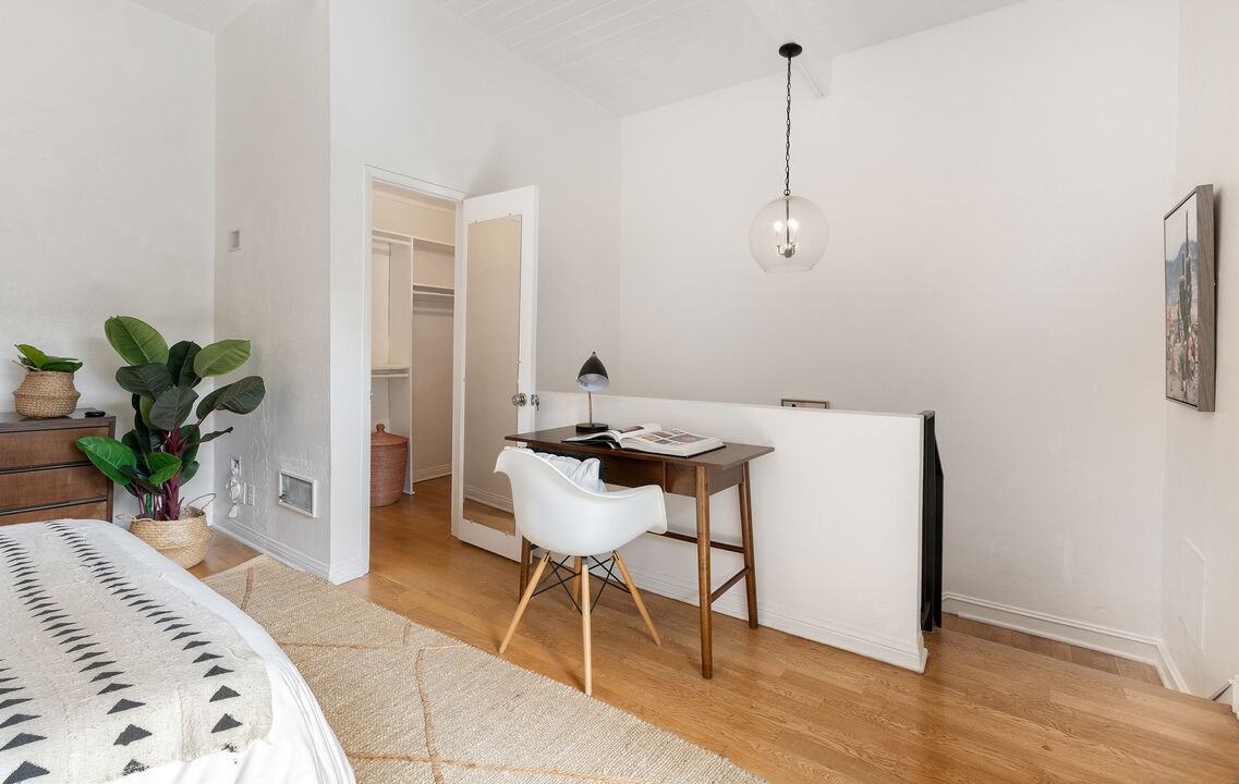 3101 5Th St - Photo 2 of 9