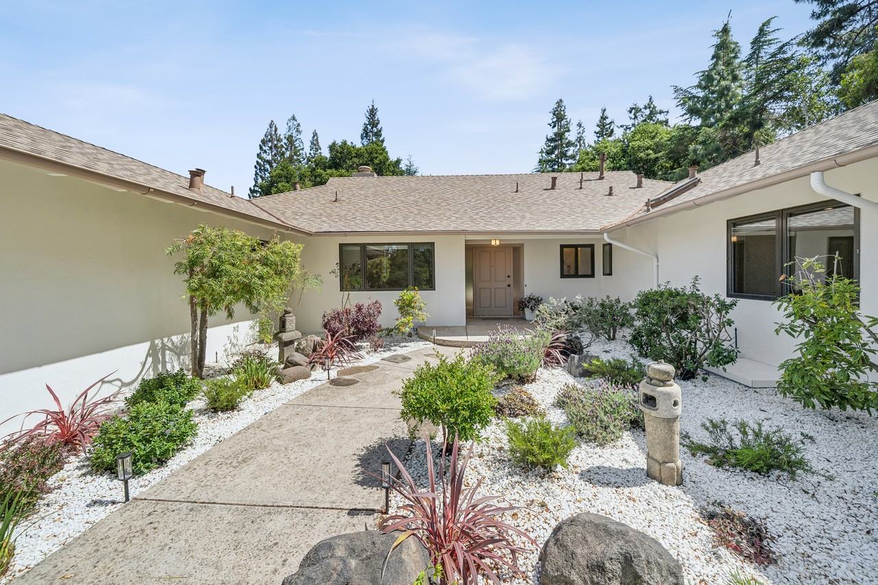 26530 Conejo Ct #NA - Photo 2 of 48